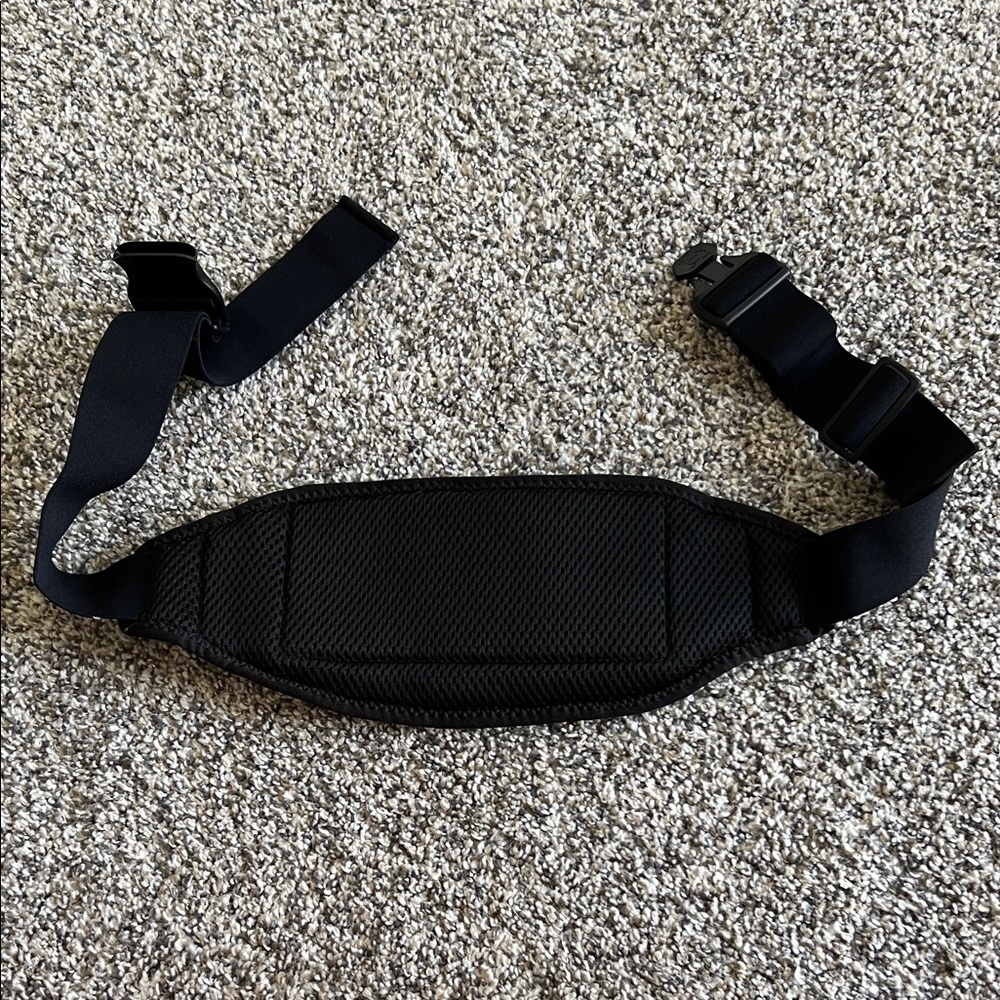 AMPHIPOD | Black Running Belt - Picture 3 of 4